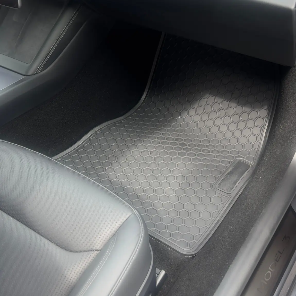 cleaned floor mat after steam detailing – mobile car detailing Ottawa